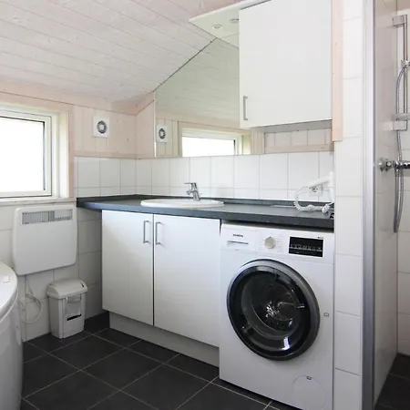 Holiday House,